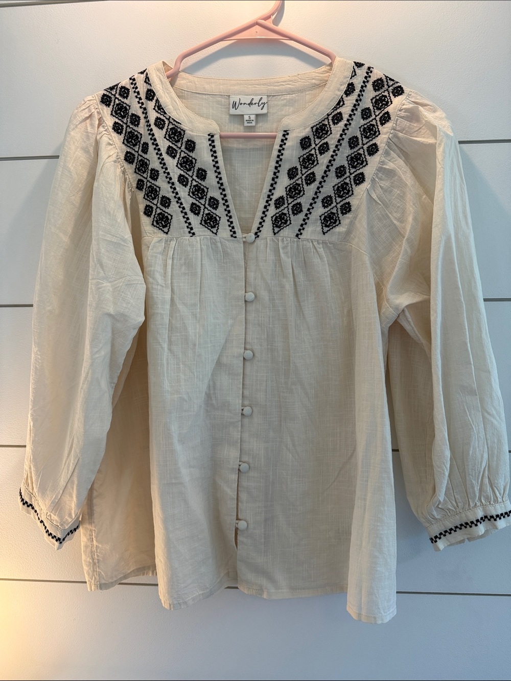 Wonderly Cream Button-Front Embroidered Peasant Blouse